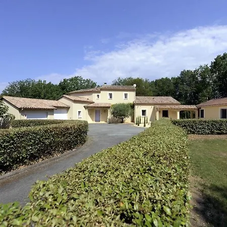 Scenic With Swimming Pool Vila Combe-Moliere