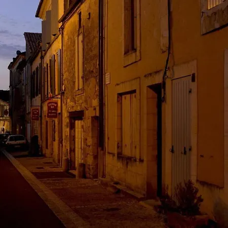 Scenic With Swimming Pool Vila *