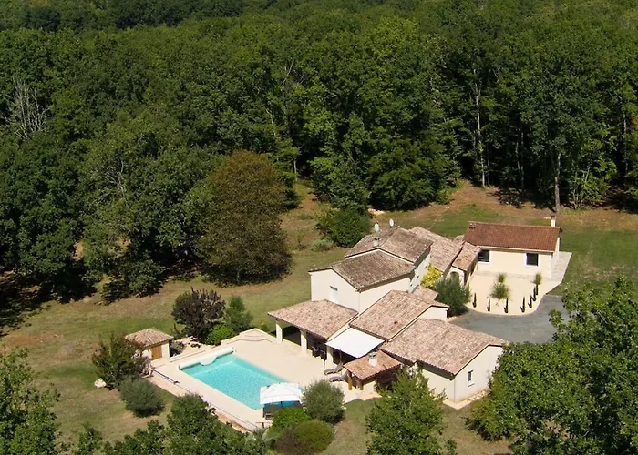Scenic With Swimming Pool Villa Combe-Moliere
