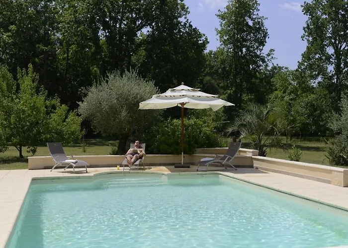 Scenic With Swimming Pool Combe-Moliere
