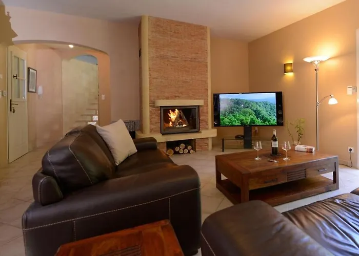 Scenic With Swimming Pool Combe-Moliere