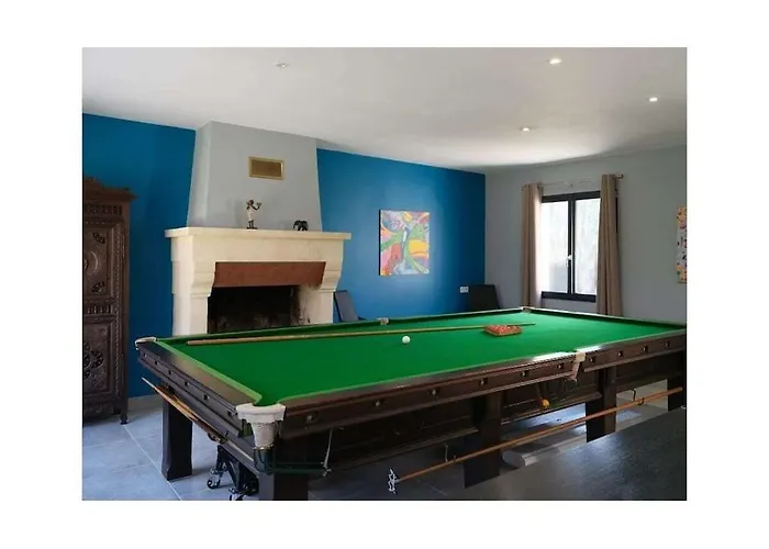 Scenic With Swimming Pool Villa