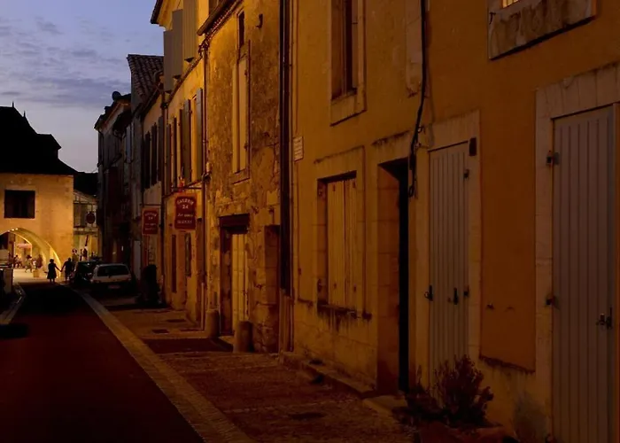 Scenic With Swimming Pool Villa *